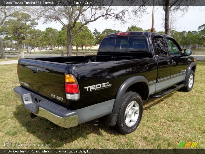 Black / Gray 2000 Toyota Tundra SR5 Extended Cab 4x4