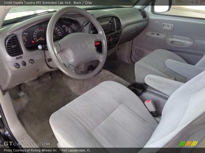 Black / Gray 2000 Toyota Tundra SR5 Extended Cab 4x4