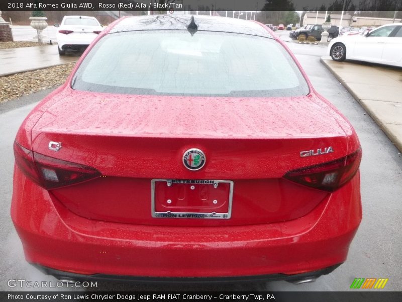 Rosso (Red) Alfa / Black/Tan 2018 Alfa Romeo Giulia AWD