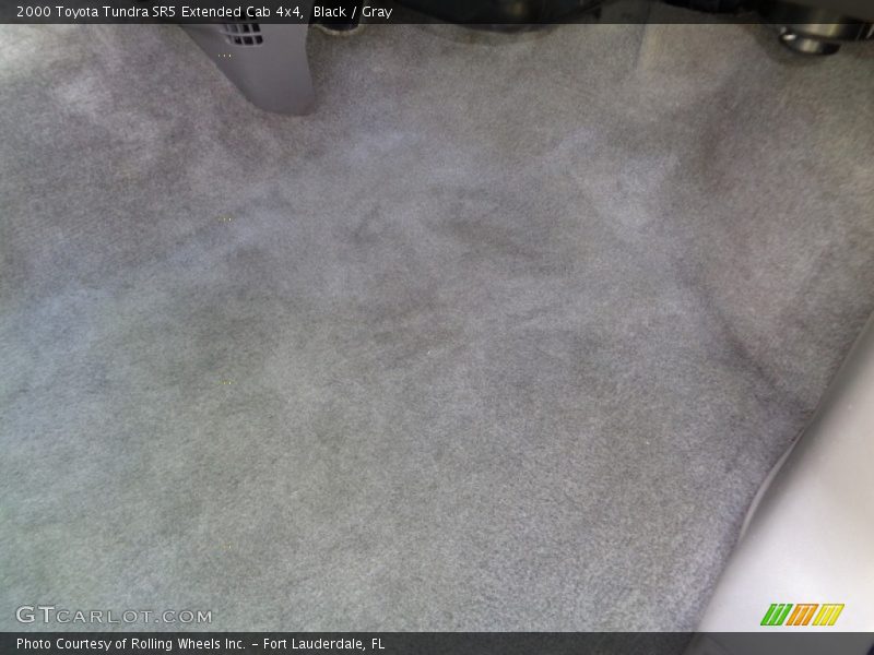 Black / Gray 2000 Toyota Tundra SR5 Extended Cab 4x4