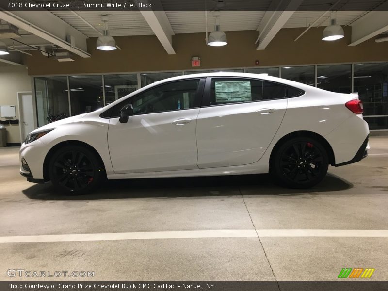 Summit White / Jet Black 2018 Chevrolet Cruze LT