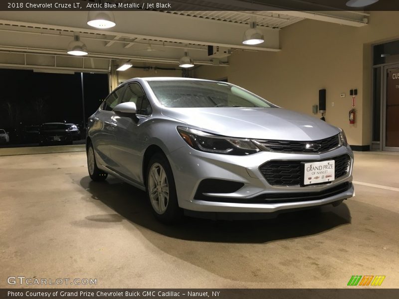 Arctic Blue Metallic / Jet Black 2018 Chevrolet Cruze LT