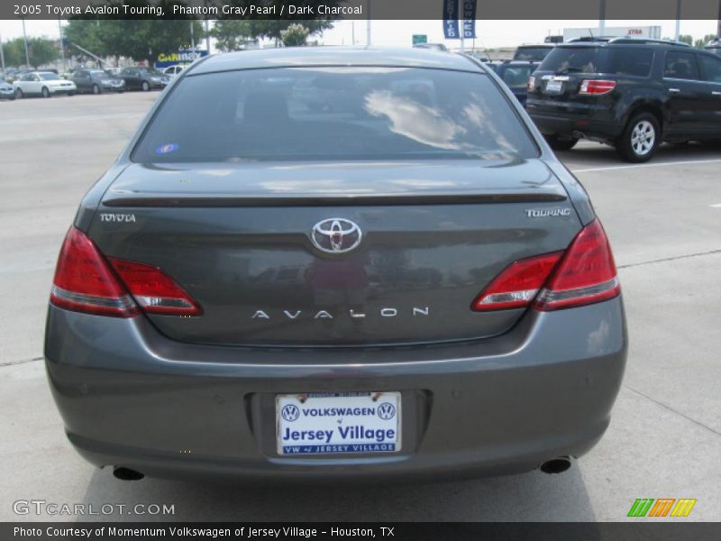 Phantom Gray Pearl / Dark Charcoal 2005 Toyota Avalon Touring