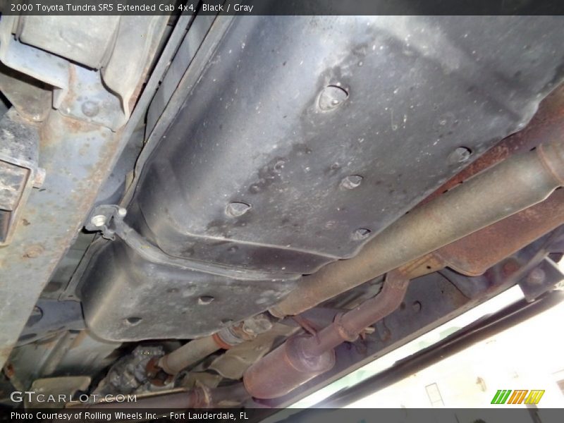 Black / Gray 2000 Toyota Tundra SR5 Extended Cab 4x4
