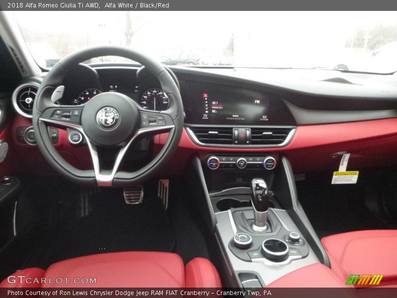 Alfa White / Black/Red 2018 Alfa Romeo Giulia Ti AWD