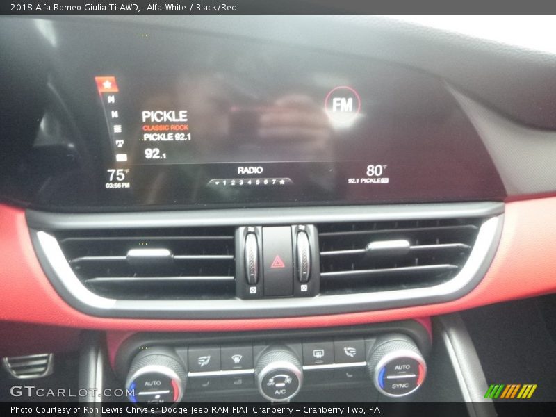 Alfa White / Black/Red 2018 Alfa Romeo Giulia Ti AWD