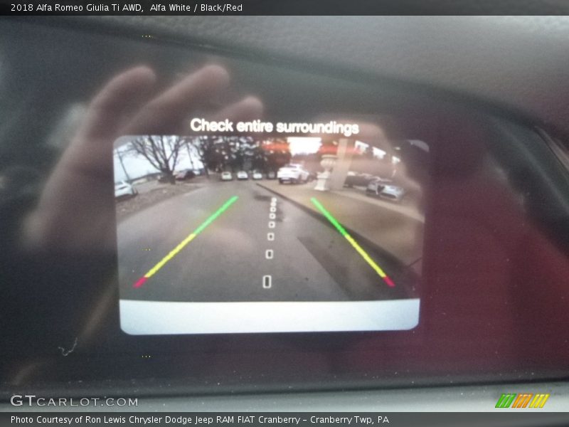 Alfa White / Black/Red 2018 Alfa Romeo Giulia Ti AWD