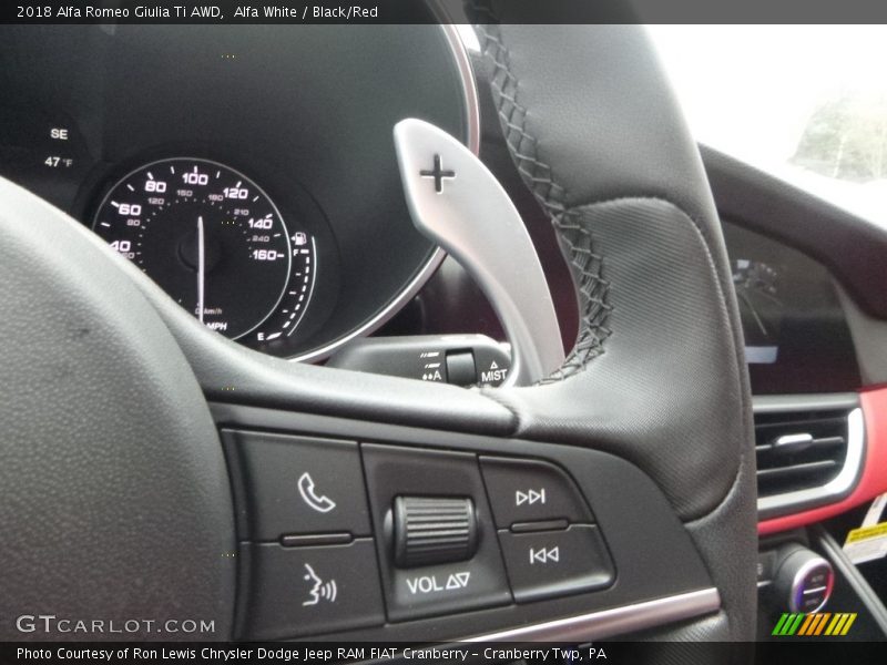 Alfa White / Black/Red 2018 Alfa Romeo Giulia Ti AWD
