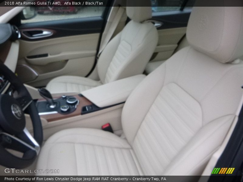 Alfa Black / Black/Tan 2018 Alfa Romeo Giulia Ti AWD
