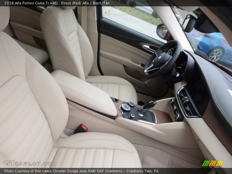 Rosso (Red) Alfa / Black/Tan 2018 Alfa Romeo Giulia Ti AWD