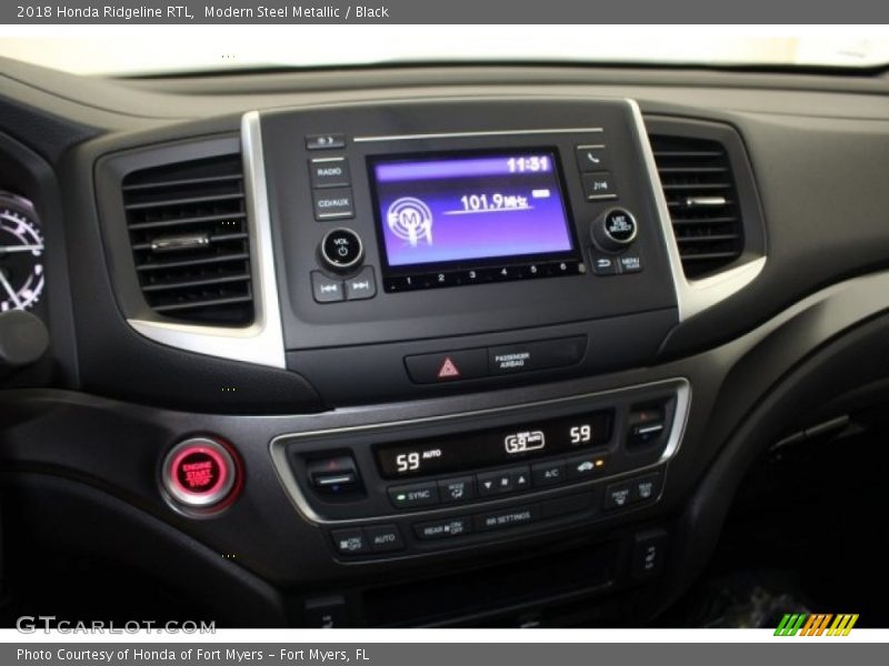 Modern Steel Metallic / Black 2018 Honda Ridgeline RTL