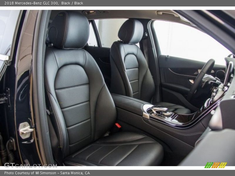 Black / Black 2018 Mercedes-Benz GLC 300