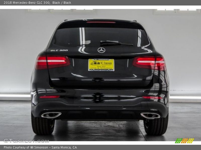 Black / Black 2018 Mercedes-Benz GLC 300