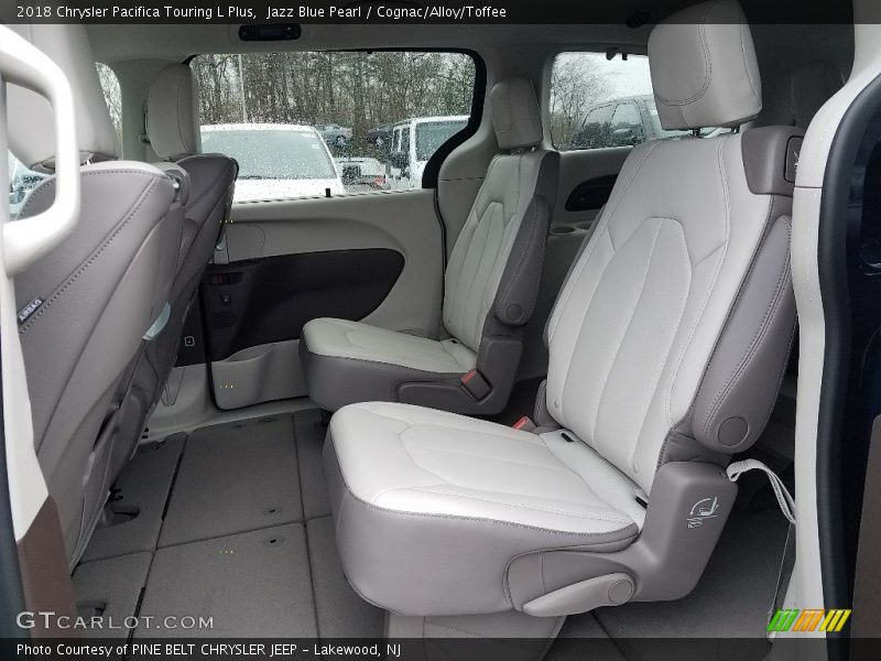 Jazz Blue Pearl / Cognac/Alloy/Toffee 2018 Chrysler Pacifica Touring L Plus