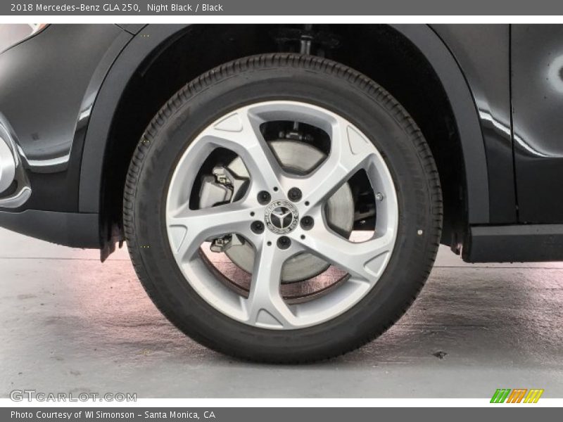 Night Black / Black 2018 Mercedes-Benz GLA 250