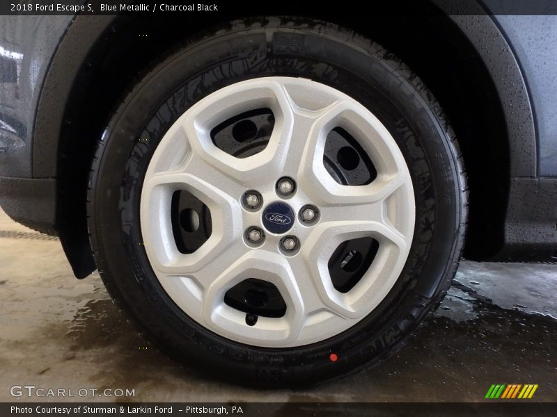 Blue Metallic / Charcoal Black 2018 Ford Escape S
