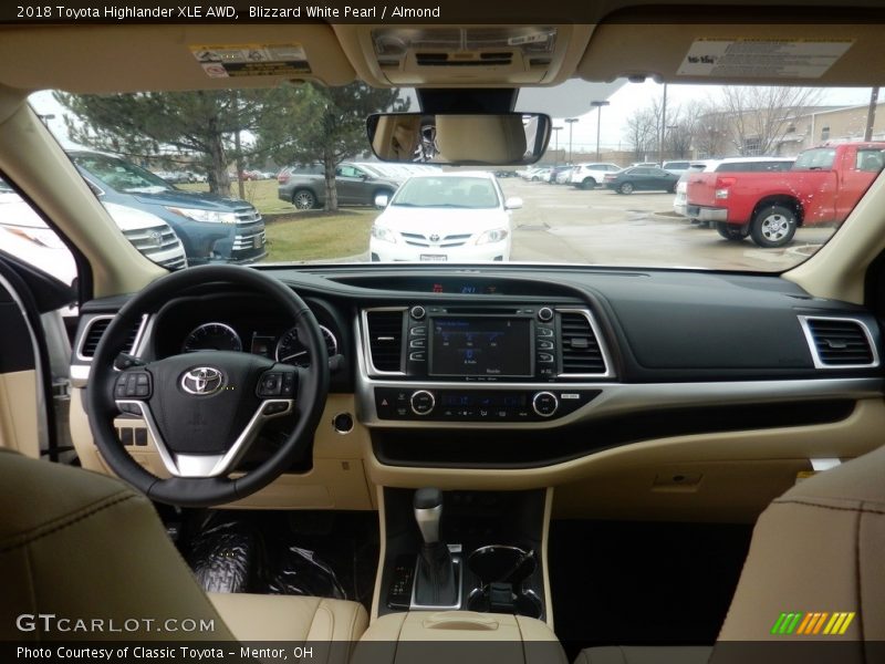 Blizzard White Pearl / Almond 2018 Toyota Highlander XLE AWD