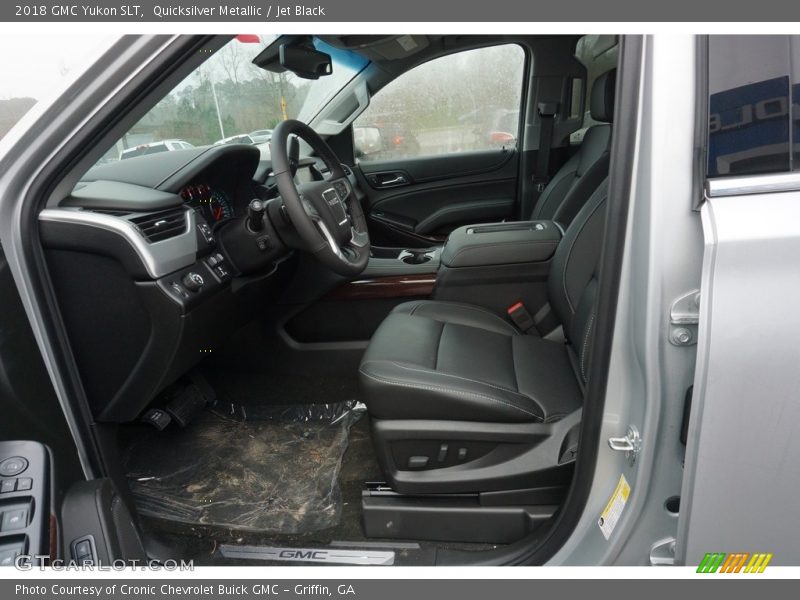 Quicksilver Metallic / Jet Black 2018 GMC Yukon SLT
