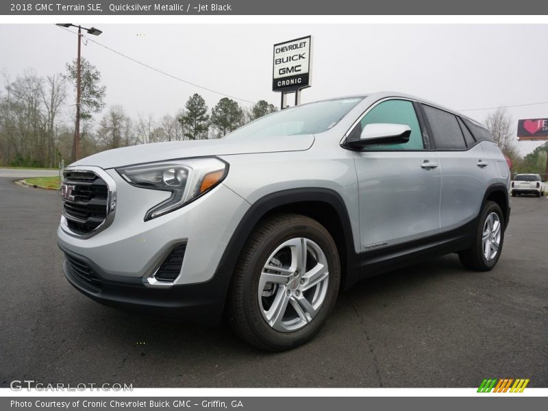 Quicksilver Metallic / ­Jet Black 2018 GMC Terrain SLE