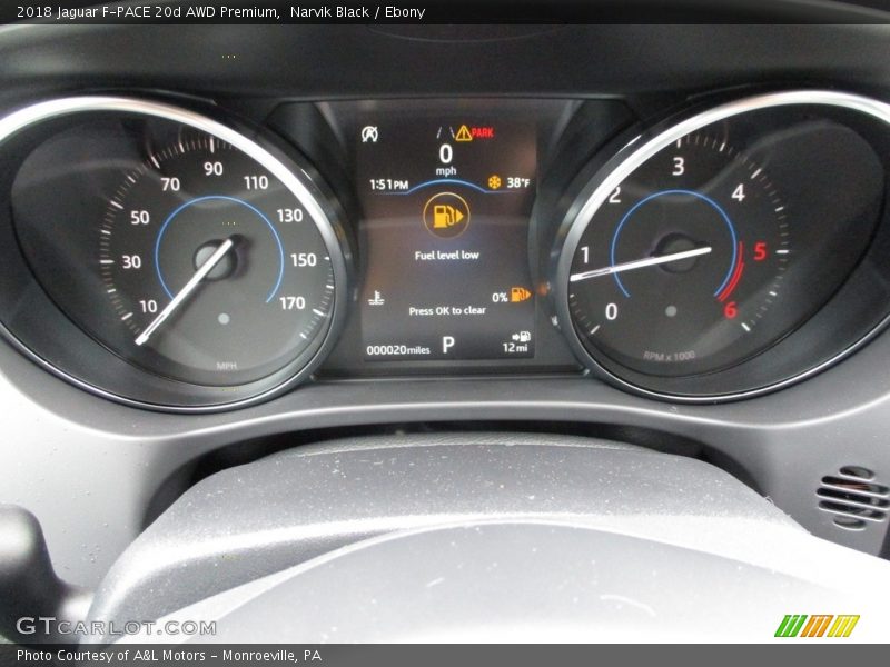 Narvik Black / Ebony 2018 Jaguar F-PACE 20d AWD Premium