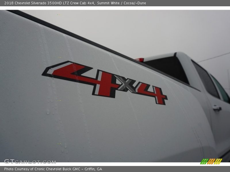 Summit White / Cocoa/­Dune 2018 Chevrolet Silverado 3500HD LTZ Crew Cab 4x4