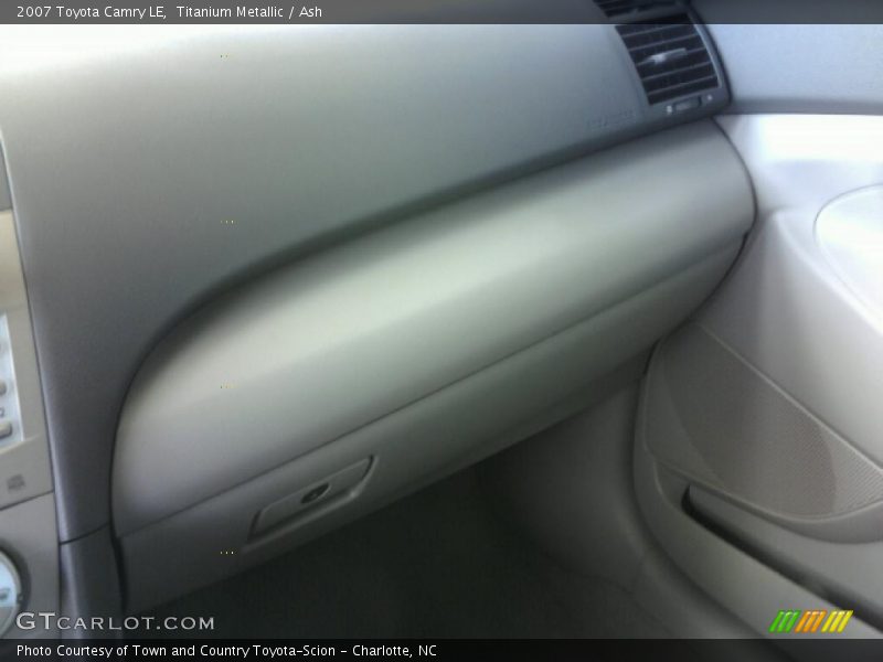 Titanium Metallic / Ash 2007 Toyota Camry LE