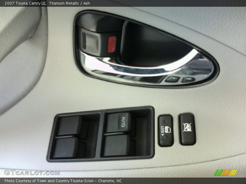 Titanium Metallic / Ash 2007 Toyota Camry LE