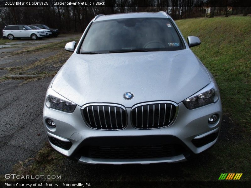 Glacier Silver Metallic / Black 2018 BMW X1 xDrive28i