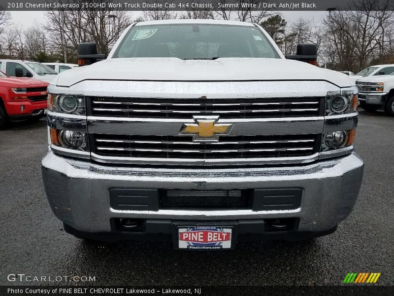 Summit White / Dark Ash/Jet Black 2018 Chevrolet Silverado 3500HD Work Truck Double Cab 4x4 Chassis