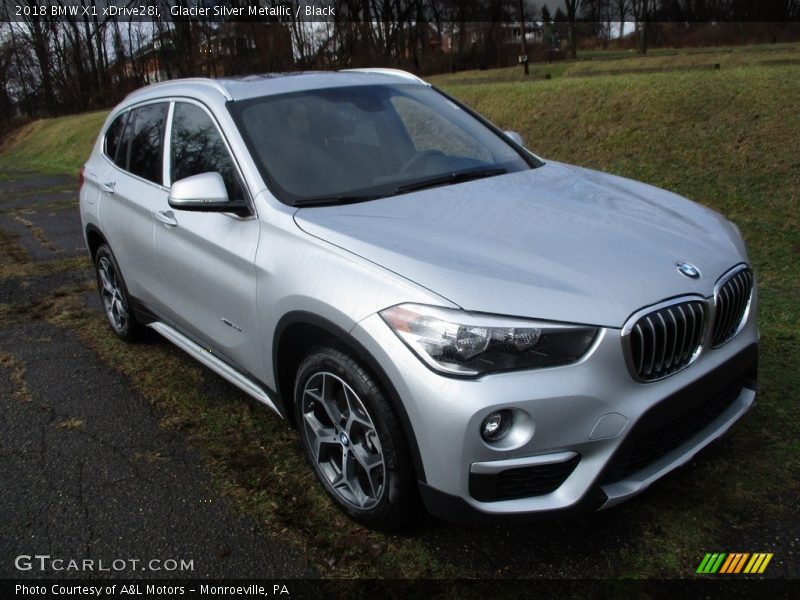 Glacier Silver Metallic / Black 2018 BMW X1 xDrive28i