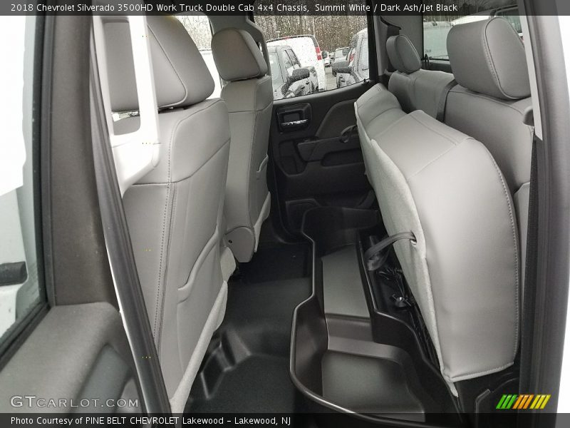 Summit White / Dark Ash/Jet Black 2018 Chevrolet Silverado 3500HD Work Truck Double Cab 4x4 Chassis
