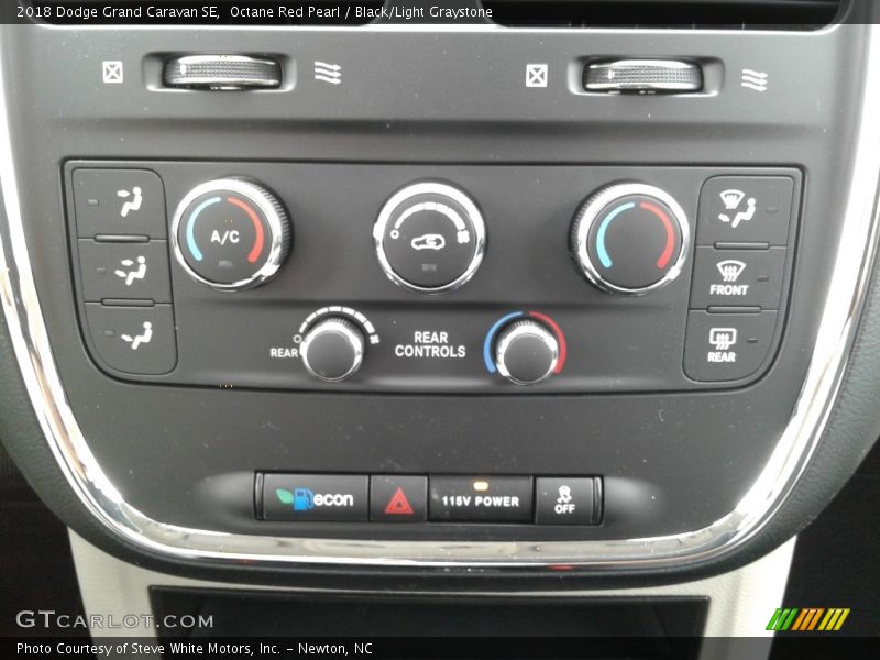 Octane Red Pearl / Black/Light Graystone 2018 Dodge Grand Caravan SE