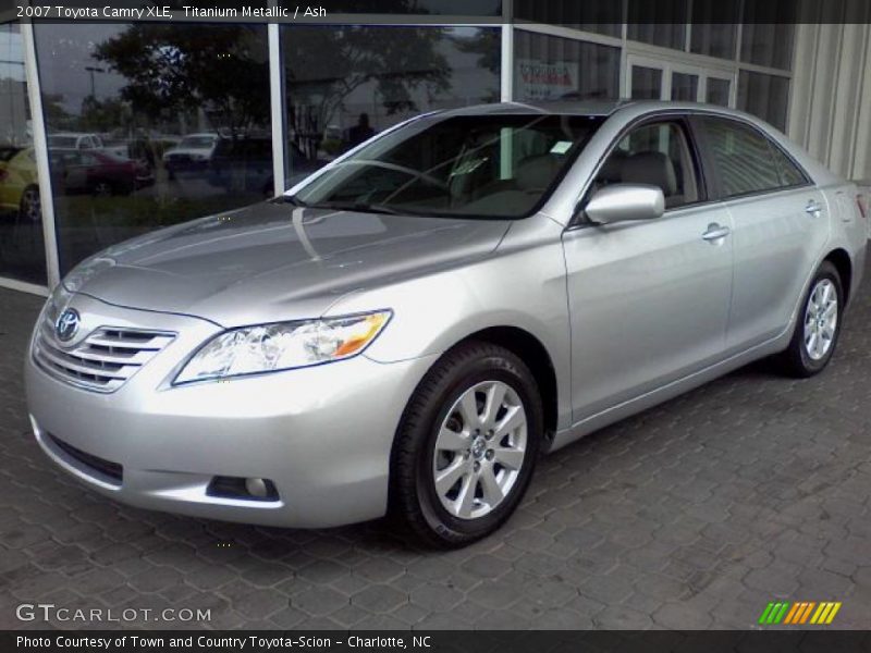 Titanium Metallic / Ash 2007 Toyota Camry XLE