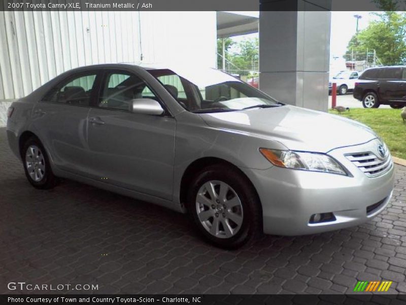 Titanium Metallic / Ash 2007 Toyota Camry XLE