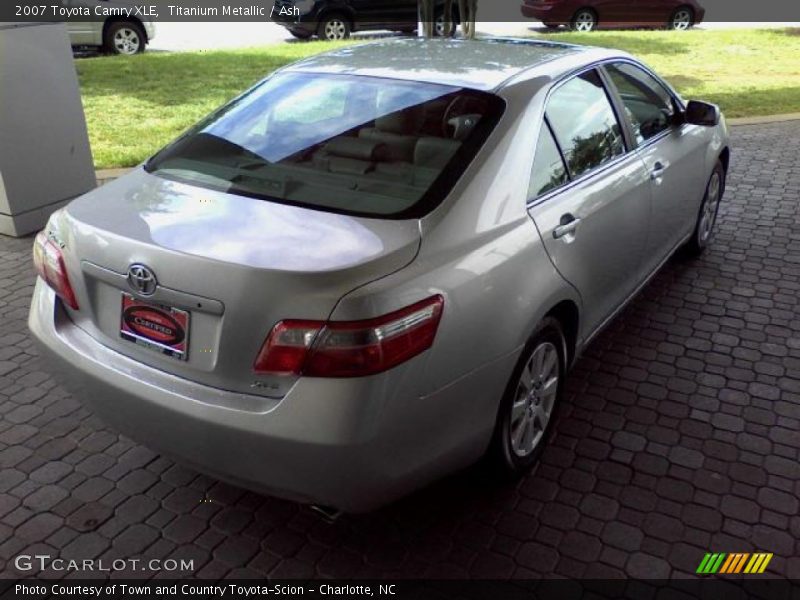 Titanium Metallic / Ash 2007 Toyota Camry XLE