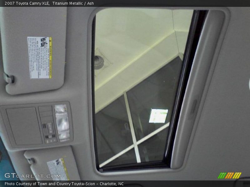 Titanium Metallic / Ash 2007 Toyota Camry XLE