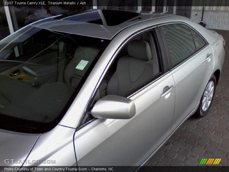 Titanium Metallic / Ash 2007 Toyota Camry XLE