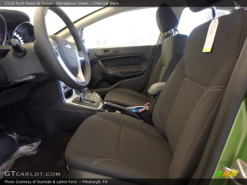 Outrageous Green / Charcoal Black 2018 Ford Fiesta SE Sedan