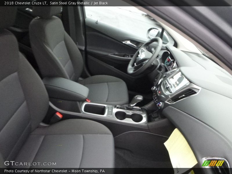 Satin Steel Gray Metallic / Jet Black 2018 Chevrolet Cruze LT