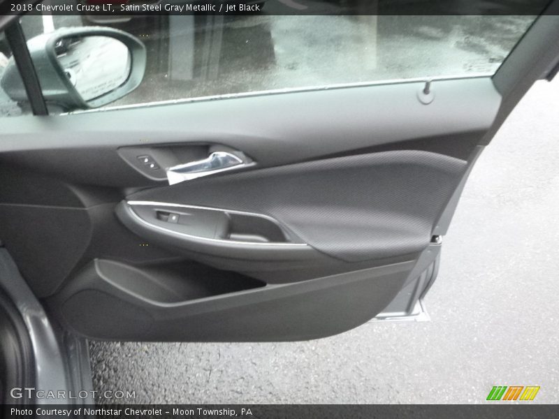 Satin Steel Gray Metallic / Jet Black 2018 Chevrolet Cruze LT