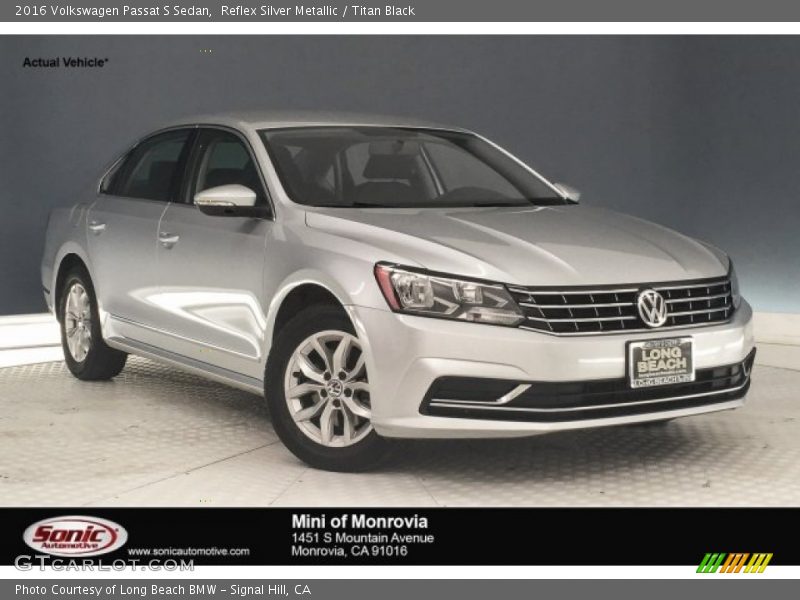 Reflex Silver Metallic / Titan Black 2016 Volkswagen Passat S Sedan