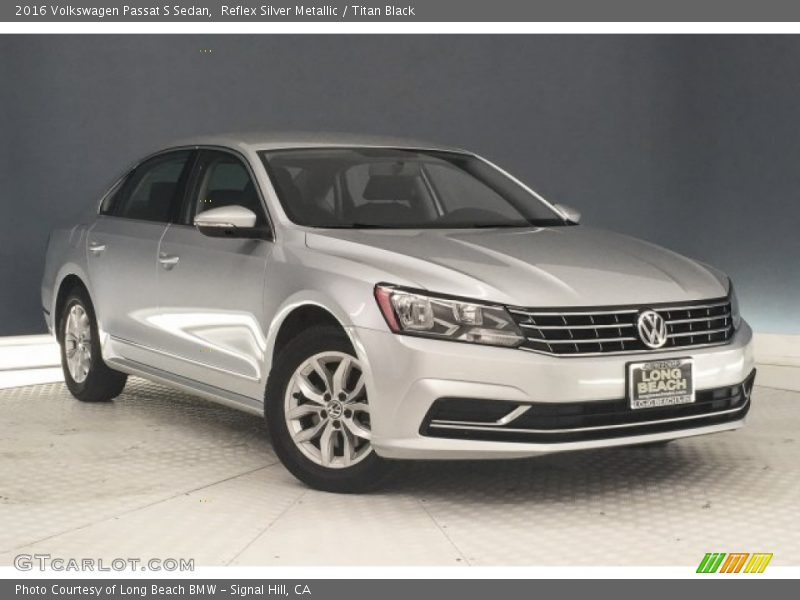 Reflex Silver Metallic / Titan Black 2016 Volkswagen Passat S Sedan