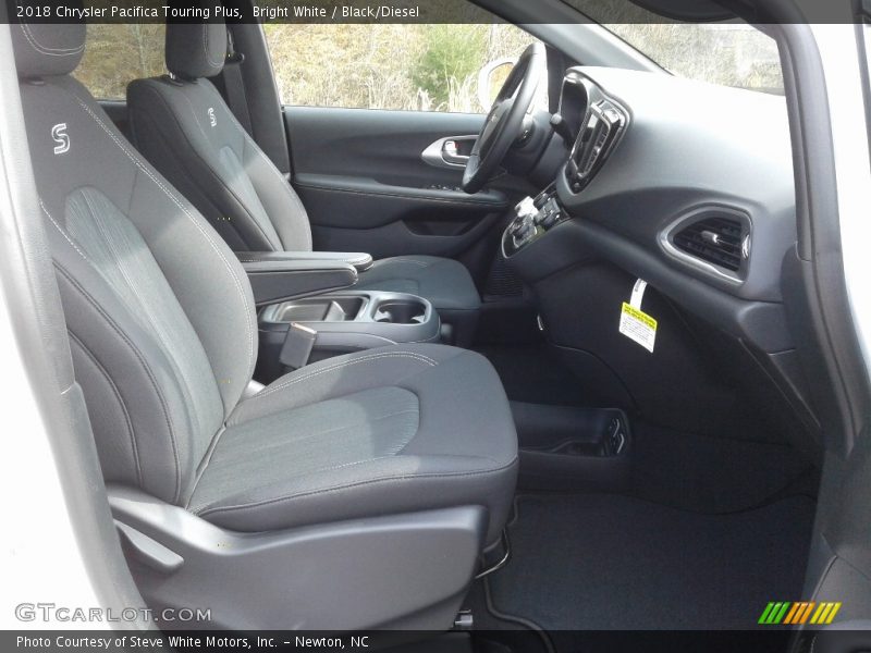 Bright White / Black/Diesel 2018 Chrysler Pacifica Touring Plus