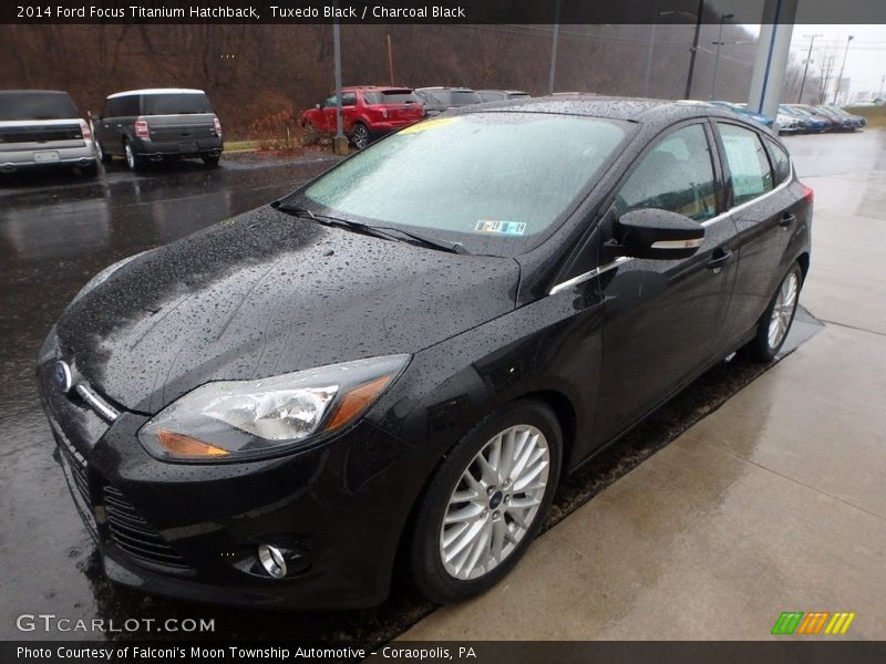 Tuxedo Black / Charcoal Black 2014 Ford Focus Titanium Hatchback