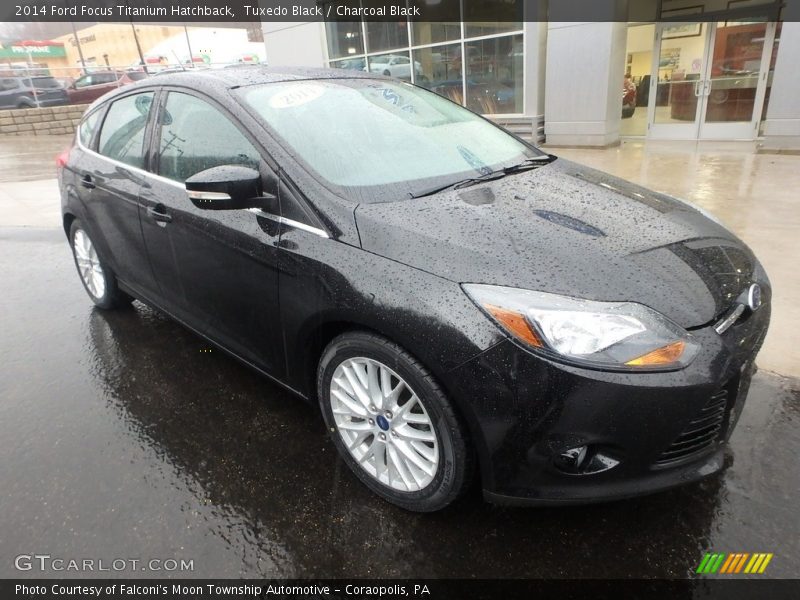 Tuxedo Black / Charcoal Black 2014 Ford Focus Titanium Hatchback