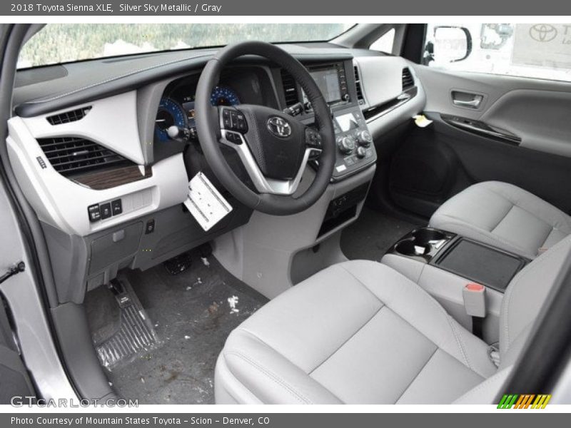 Silver Sky Metallic / Gray 2018 Toyota Sienna XLE