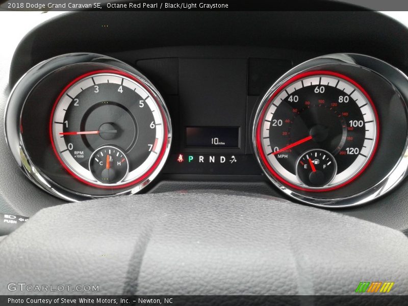 Octane Red Pearl / Black/Light Graystone 2018 Dodge Grand Caravan SE