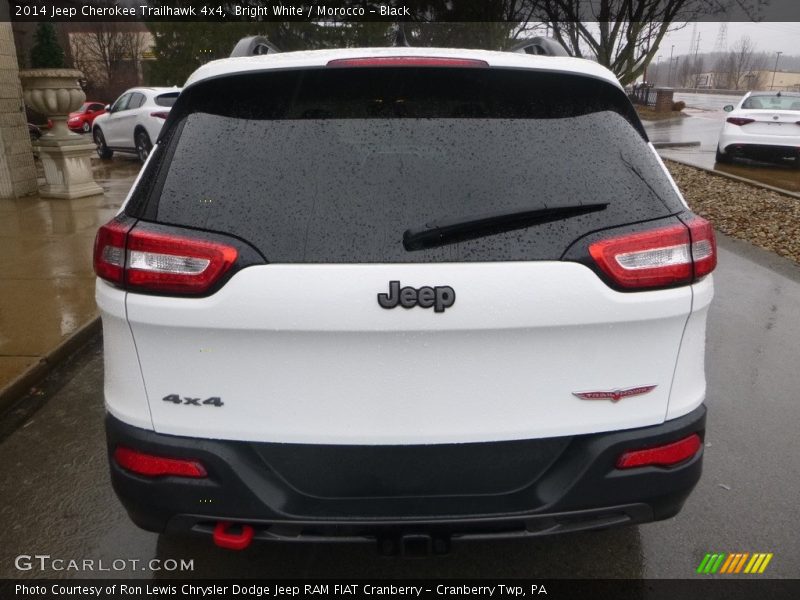 Bright White / Morocco - Black 2014 Jeep Cherokee Trailhawk 4x4