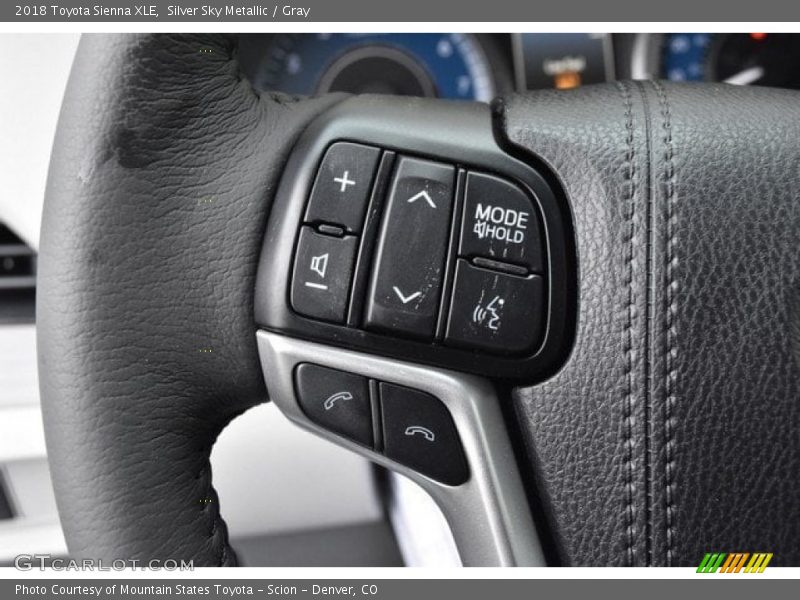 Silver Sky Metallic / Gray 2018 Toyota Sienna XLE