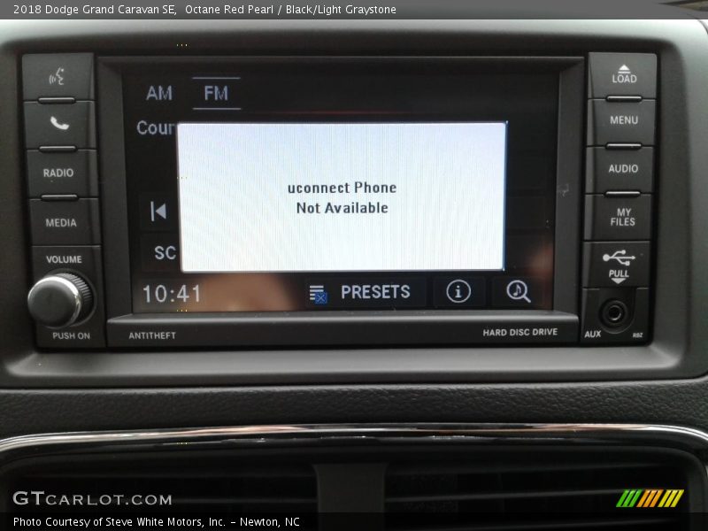 Octane Red Pearl / Black/Light Graystone 2018 Dodge Grand Caravan SE